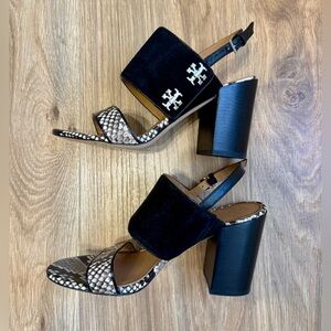 Tory Burch Black Velvet Snakeskin Block Heel Sandals Size 7.5 LNC